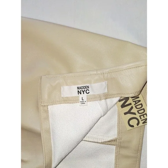 Madden NYC A-Line Faux Leather/Slit/Skirt in Irish Cream (Women's Large 11-13) - Picture 6 of 6